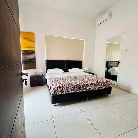8Villa San Ġiljan Kültér fotó