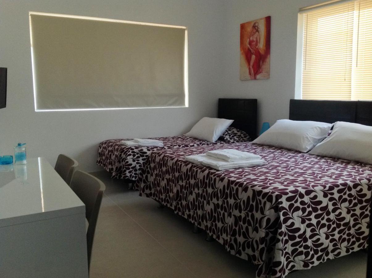 8Villa San Ġiljan Kültér fotó