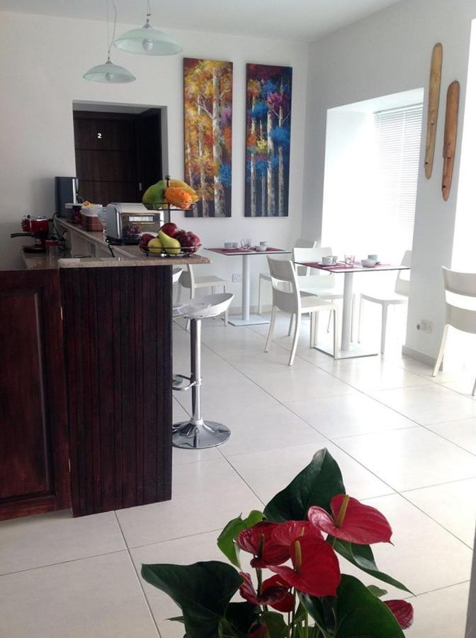 8Villa San Ġiljan Kültér fotó