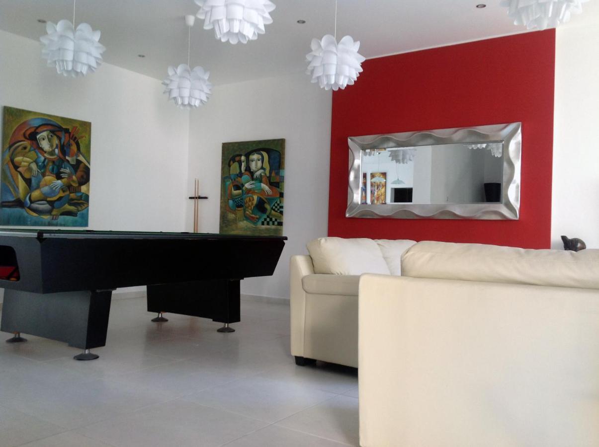 8Villa San Ġiljan Kültér fotó