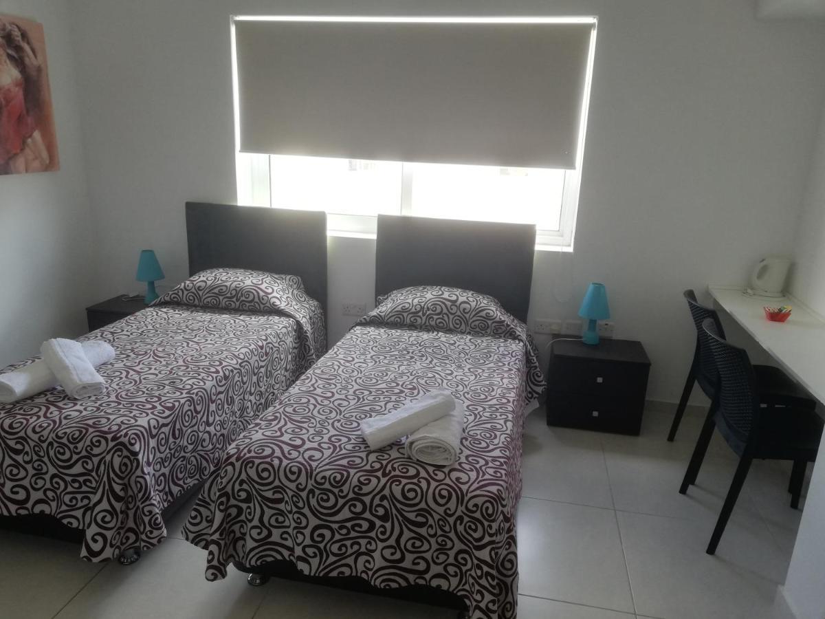8Villa San Ġiljan Kültér fotó